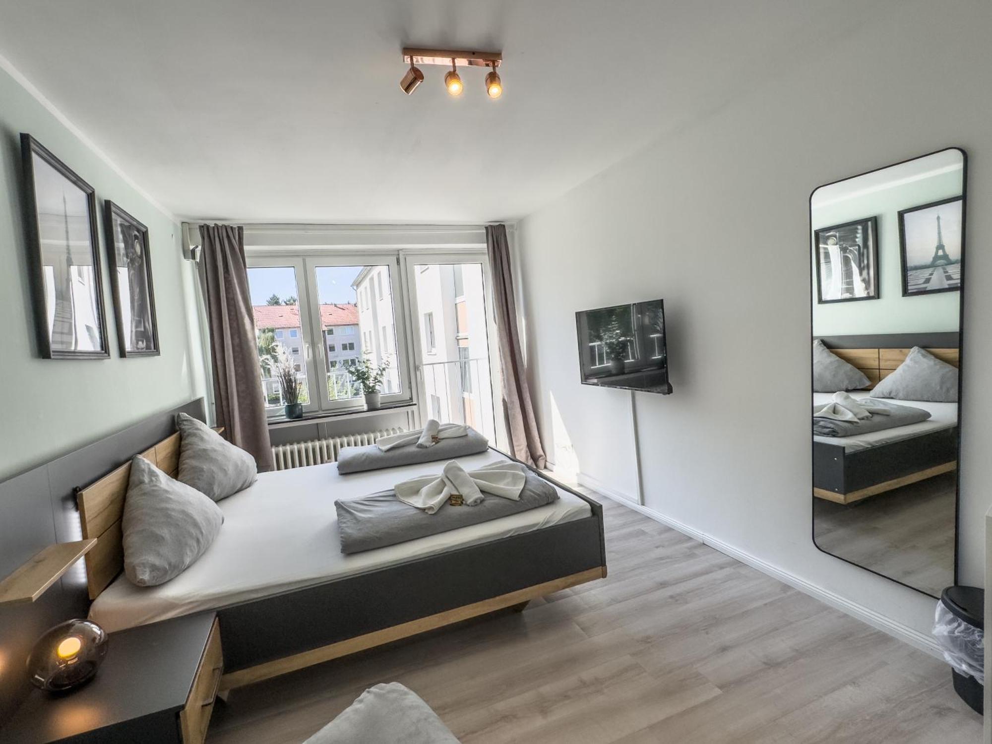 Apartment Fuer 3 Gaeste Mit Kostenlosen Parkplaetzen Und Lift Hanovra Exterior foto