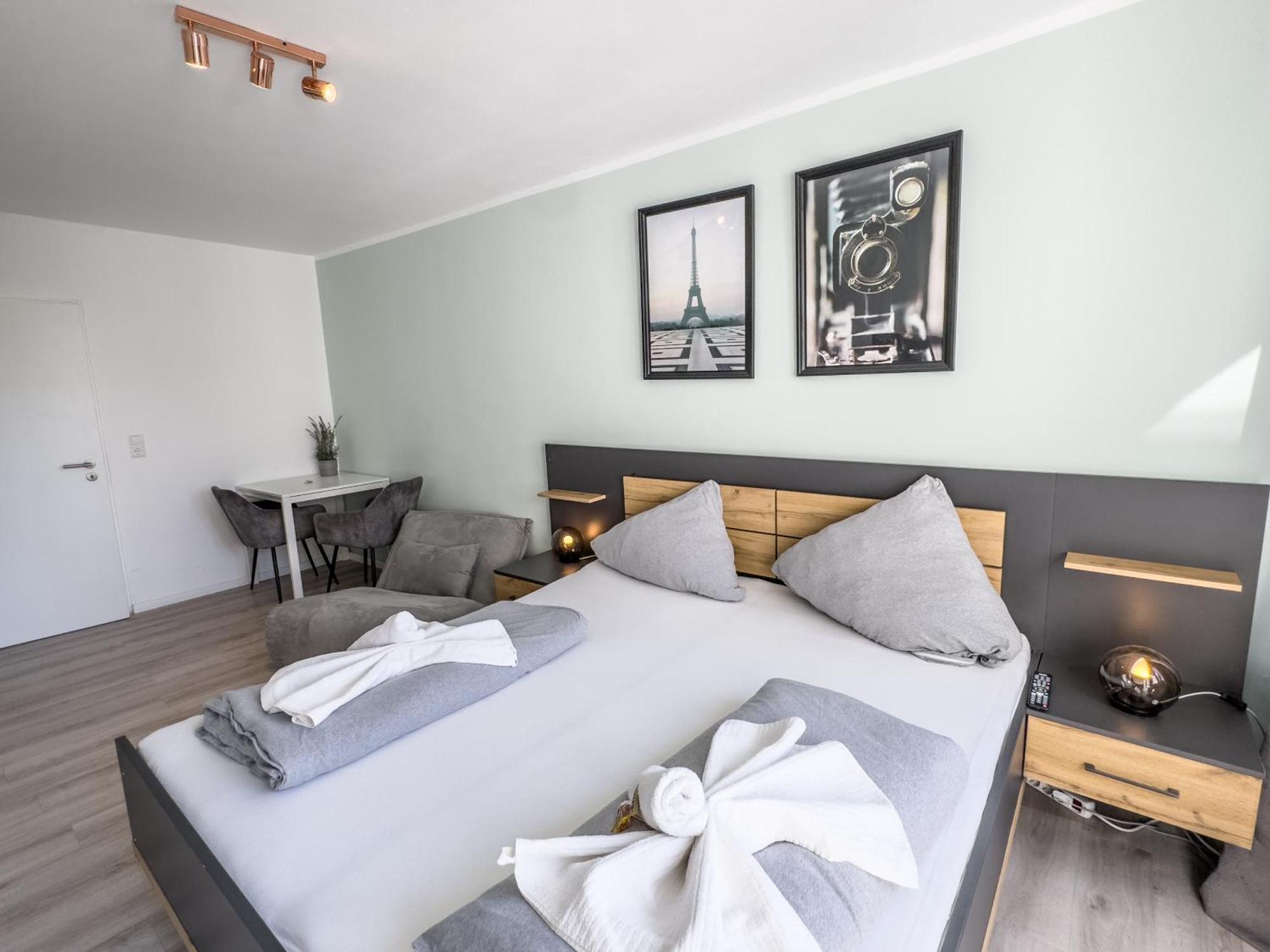 Apartment Fuer 3 Gaeste Mit Kostenlosen Parkplaetzen Und Lift Hanovra Exterior foto